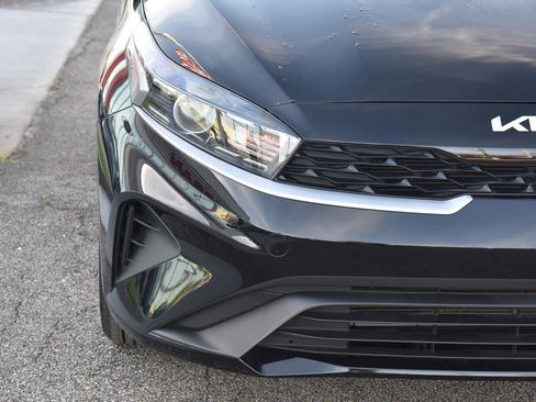 Used 2024 Kia Forte LX image 13