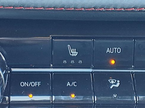 New 2026 Chevrolet Equinox RS image 17