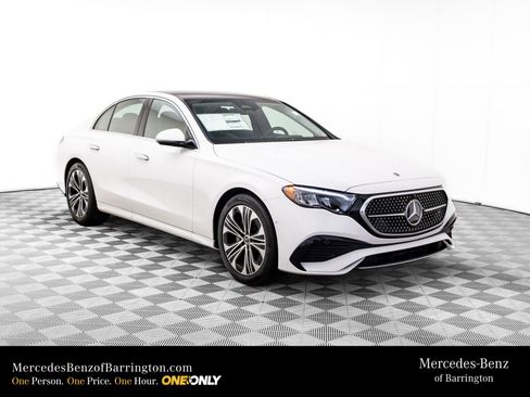 New 2026 Mercedes-Benz E 350 4MATIC Sedan image 8