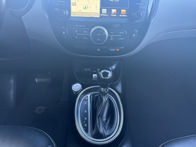 Used 2016 Kia Soul + w/ Primo Package FWD image 15