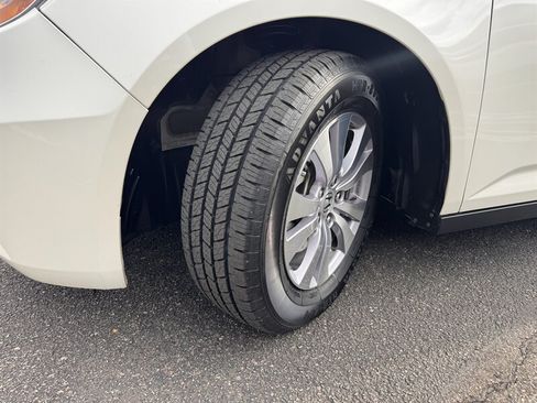 Used 2016 Honda Odyssey EX-L image 9