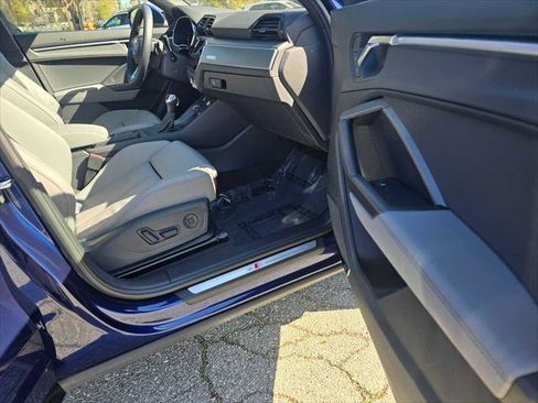 Used 2024 Audi Q3 2.0T Premium Plus w/ Premium Plus Package image 10