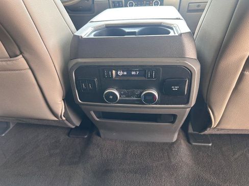 Used 2019 Ford Expedition XLT w/ Equipment Group 202A RWD image 25
