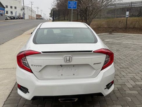 Used 2019 Honda Civic Sport image 7