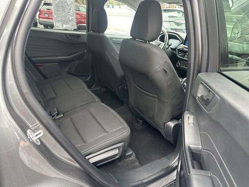 Used 2025 Ford Escape Active AWD/4WD image 36