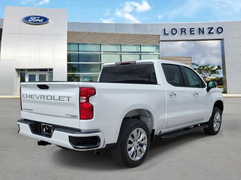 Used 2024 Chevrolet Silverado 1500 Custom RWD image 5