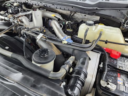 Used 2023 Ford F250 XLT w/ FX4 Off-Road Package image 17