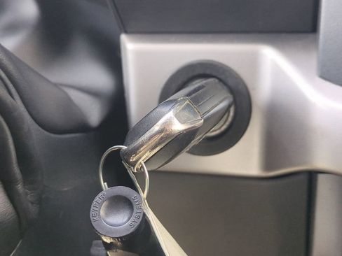 Used 2023 Ford F150 XLT image 30