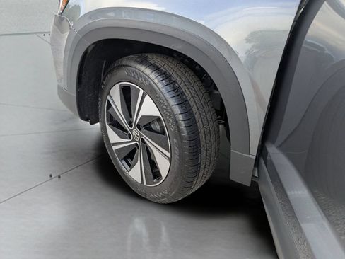 New 2026 Volkswagen Taos SE AWD/4WD image 31