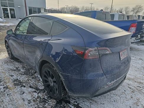 Used 2023 Tesla Model Y Long Range image 4