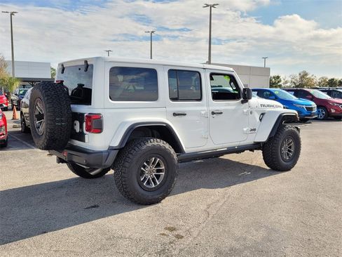 Used 2024 Jeep Wrangler Unlimited Rubicon 392 image 7