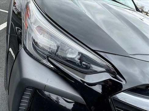 Used 2023 Subaru Outback AWD/4WD image 31