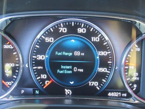 Used 2019 GMC Acadia Denali w/ Technology Package image 2