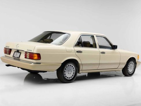 Used 1991 Mercedes-Benz 350 SD image 11