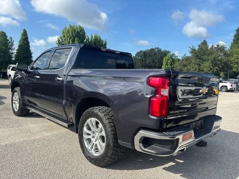 Used 2023 Chevrolet Silverado 1500 LTZ w/ LTZ Convenience Package II AWD/4WD image 7