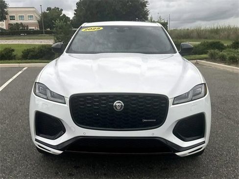 New 2025 Jaguar F-PACE R-Dynamic S image 10