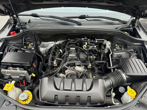Used 2019 Jeep Grand Cherokee Summit AWD/4WD image 29