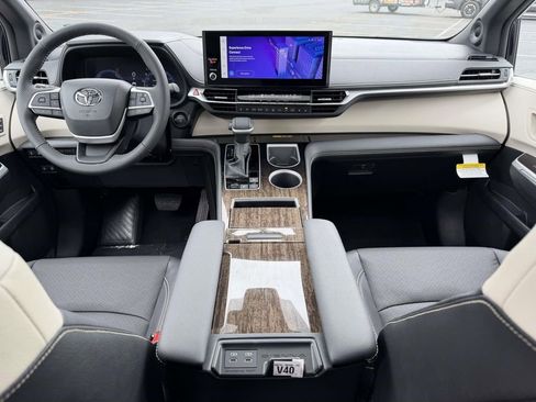 New 2026 Toyota Sienna Limited AWD/4WD image 2