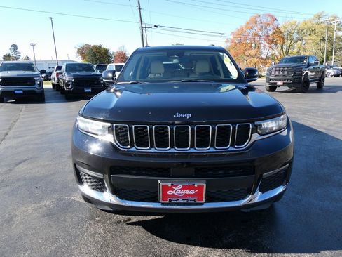 Used 2021 Jeep Grand Cherokee L Limited image 9