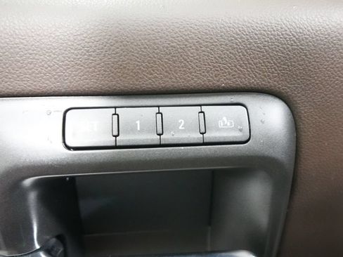 Used 2018 Chevrolet Silverado 1500 LTZ w/ Texas Edition AWD/4WD image 18
