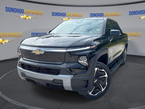 New 2026 Chevrolet Silverado EV LT w/ Premium Package image 4