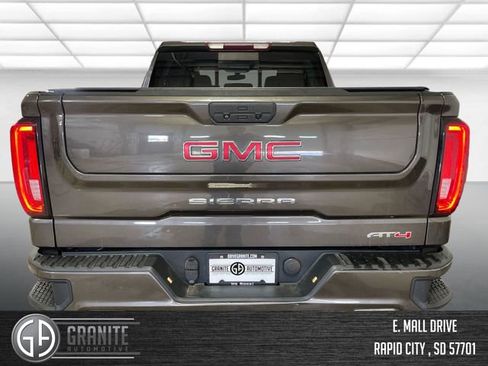 Used 2019 GMC Sierra 1500 AT4 w/ AT4 Preferred Package AWD/4WD image 5