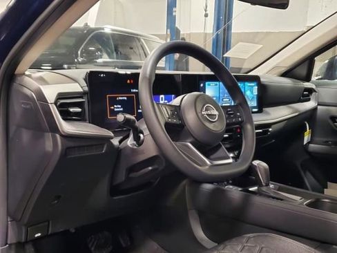 New 2026 Nissan Kicks SV image 10