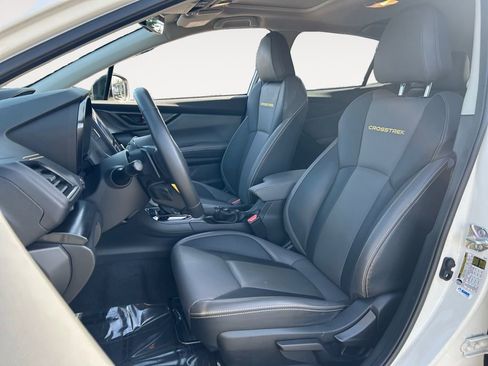 Used 2022 Subaru Crosstrek 2.5i Sport w/ Moonroof Package AWD/4WD image 6