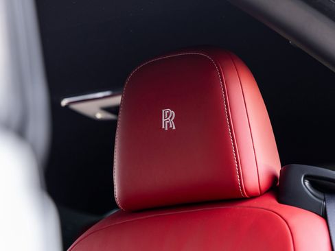 Used 2024 Rolls-Royce Spectre w/ Spectre Launch Package image 28