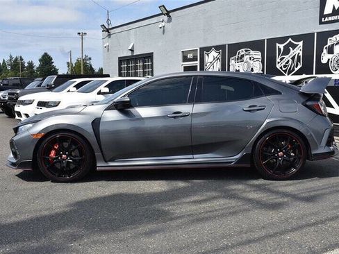 Used 2018 Honda Civic Type R image 2
