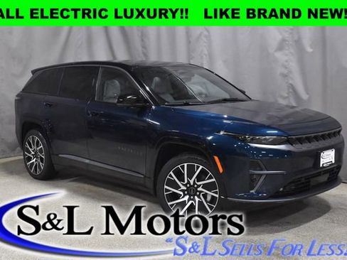 Used 2025 Jeep Wagoneer S Limited image 4