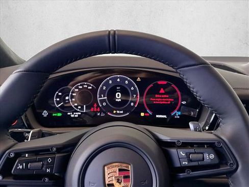 New 2026 Porsche Cayenne GTS AWD/4WD image 15