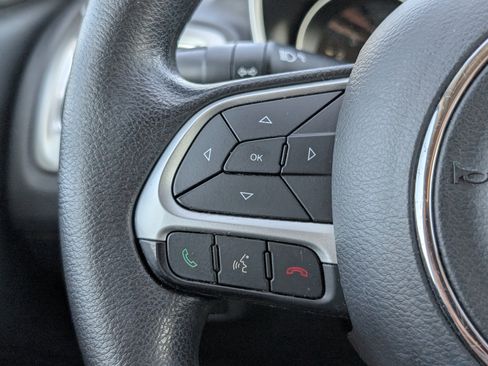 Used 2018 Jeep Compass Sport FWD image 23