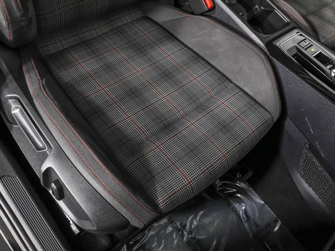 Used 2024 Volkswagen GTI S image 44