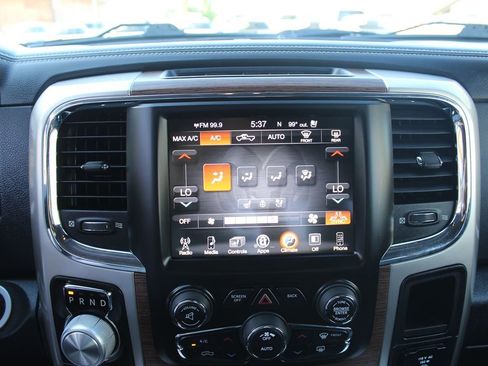 Used 2017 RAM 1500 Laramie w/ Convenience Group AWD/4WD image 27