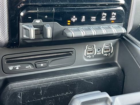 Used 2019 RAM 1500 Limited AWD/4WD image 29
