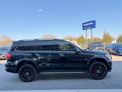 Used 2014 Mercedes-Benz GL 63 AMG 4MATIC image 5