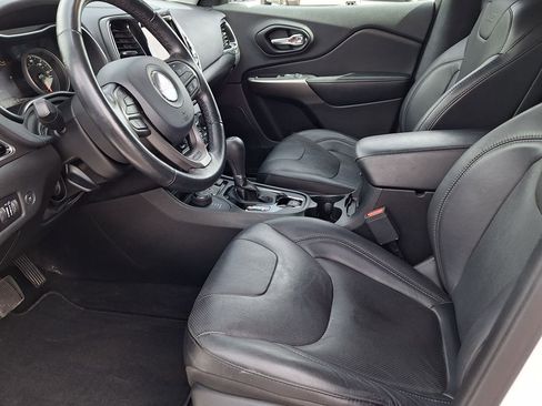 Used 2021 Jeep Cherokee Limited image 10