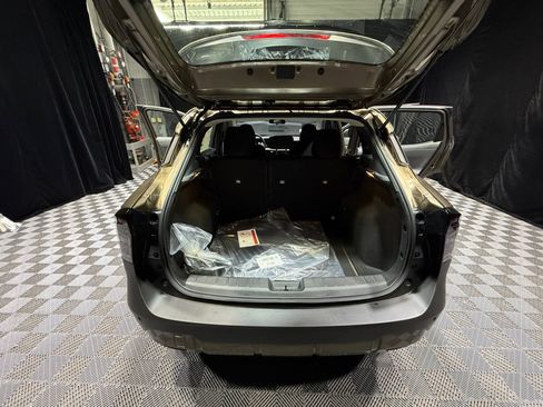 New 2026 Nissan Kicks S image 34