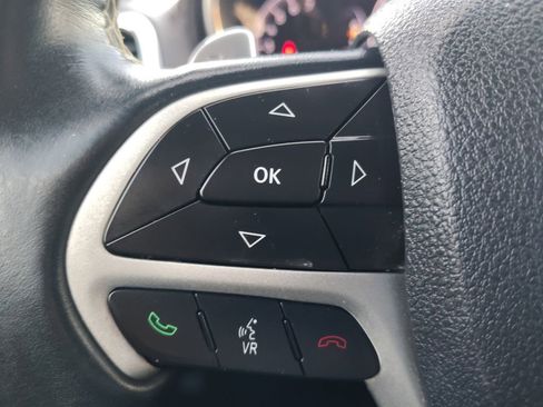 Used 2014 Jeep Grand Cherokee Overland w/ Advanced Technology Group image 10