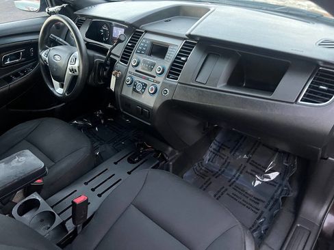 Used 2017 Ford Taurus Police Interceptor AWD image 21