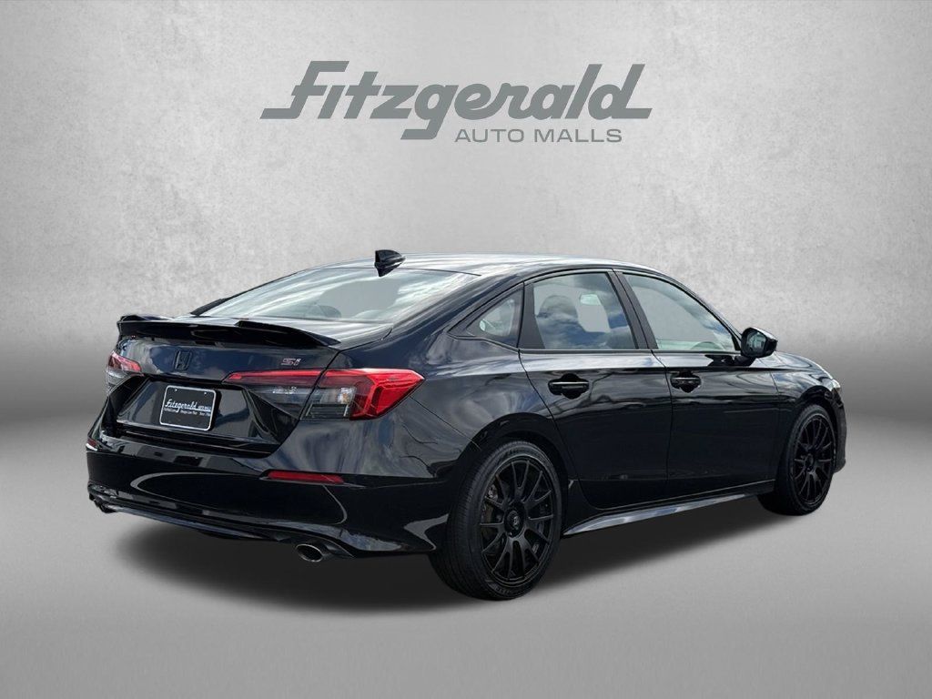 Used 2023 Honda Civic Si image 4