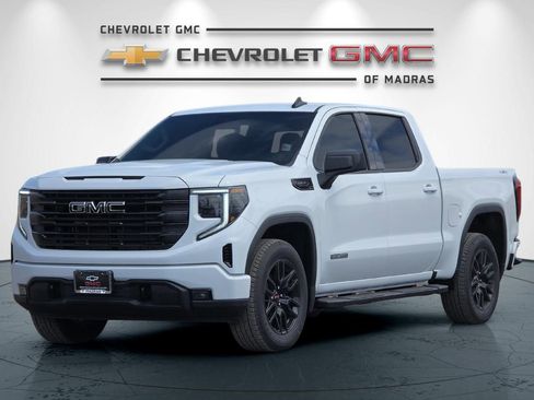 Used 2025 GMC Sierra 1500 Elevation w/ Elevation Premium Package image 7
