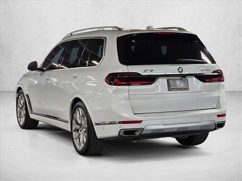 Certified 2023 BMW X7 xDrive40i w/ Climate Comfort Package image 7