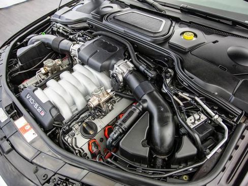 Used 2009 Audi S8 4dr Sedan image 43