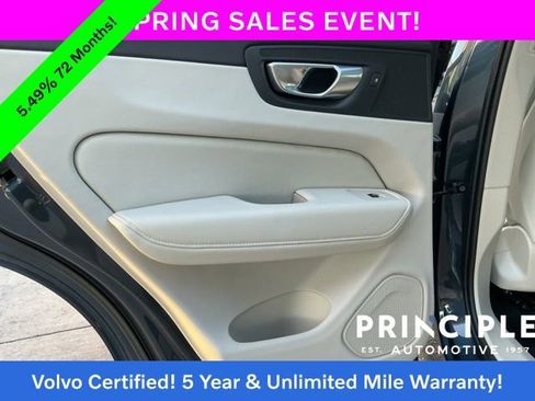 Certified 2023 Volvo XC60 B5 Plus w/ Climate Package AWD/4WD image 33