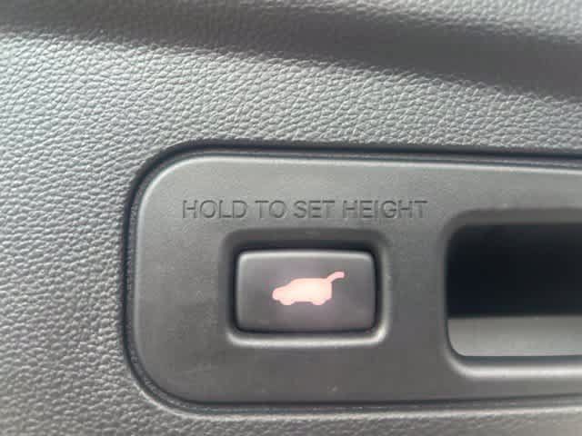 Used 2022 Acura MDX w/ Advance Package AWD/4WD image 13