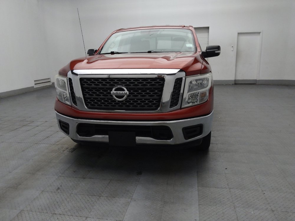 Used 2017 Nissan Titan SV AWD/4WD image 15
