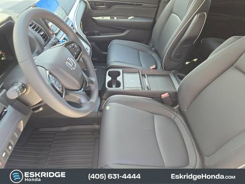 New 2026 Honda Odyssey Touring image 10
