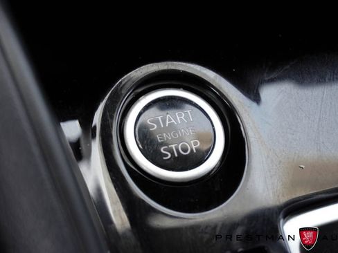 Used 2021 Nissan Kicks S FWD image 22